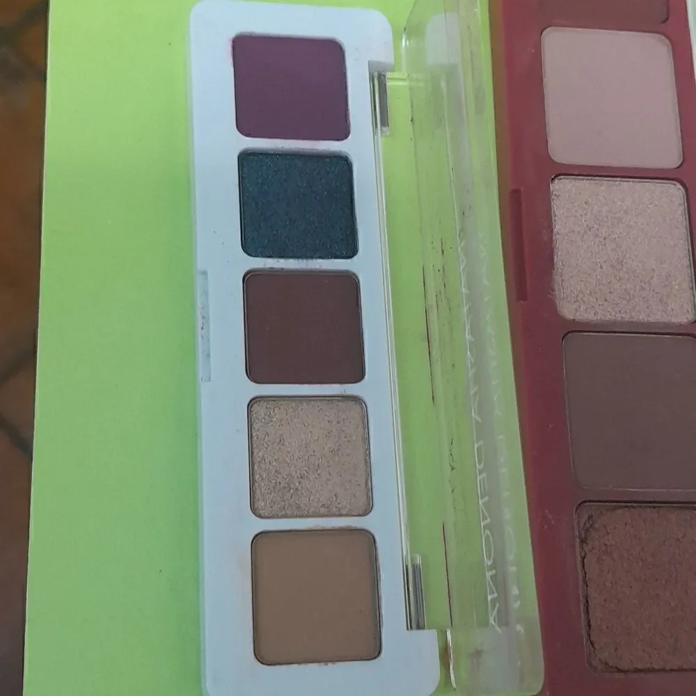 Natasha Denona these pallettes
